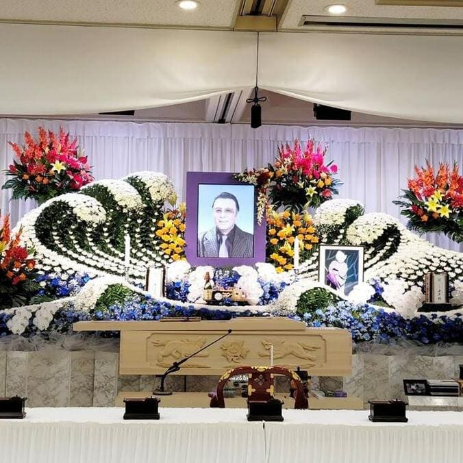  梅沢富美男、兄・武生さんの葬儀を終えて感謝「喜んでいると思います」  1枚目