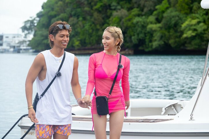 セクシーな女王様系ギャルに一目惚れ！ギャル男、水着で泥パックを塗り合い距離を縮める『シャッフルアイランド Season3』#3