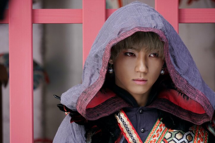 鈴木拡樹・安井謙太郎・崎山つばさ・鈴木絢音ら大集結『死神遣いの事件帖 -傀儡夜曲-』場面写真