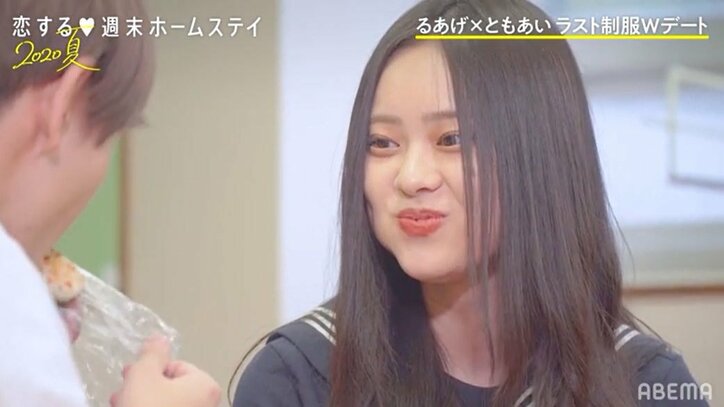 ともや、あいりを「あ～ん」で翻弄！制服デートでイチャイチャ炸裂『恋ステ』