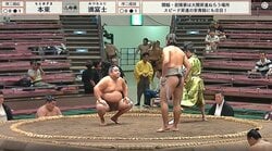 中2で身長187センチ…元空手王者、16歳の“規格外”新人力士が話題 ベテランに苦杯も「負けたくないの伝わっていい」「習いたてだから」ファンから励ましと声援