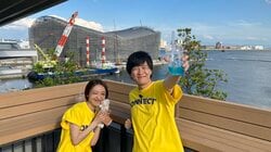 「スベることを恐れるな！」金田朋子＆畠中祐が新感覚アクアリウムで“ガチンコ川柳対決”！