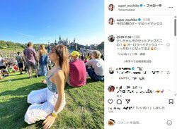 てんちむ、青空の下で撮影した開放的な姿「海外との相性抜群」「世界1かわいい」とファン絶賛