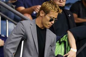 【W杯】本田圭佑がファンと大喜利？　“肉体美”の投稿＆問いかけが反響　「おもろすぎる」「今気をためてるんですよね」