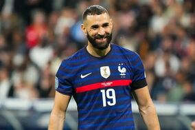 「まじでやばいな」キレッキレのベンゼマ、華麗なダブルタッチ→絶妙フェイントからの左足弾が反響！「本当に美しすぎる」