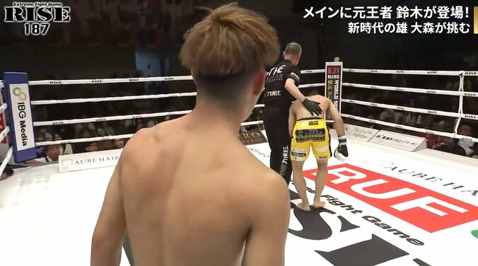 心配そうな奥村