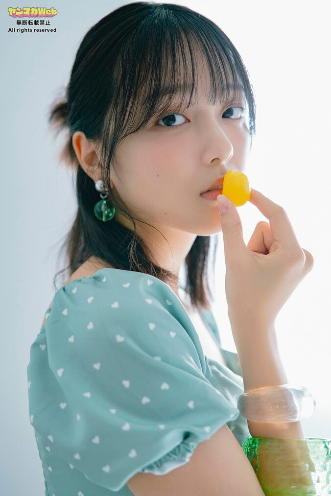 “ミス週刊少年マガジン”の最強スタイル・江下晏梨がフレッシュグラビア ヤンマガWeb「ミスマガのアソビバ！」カット 2枚目