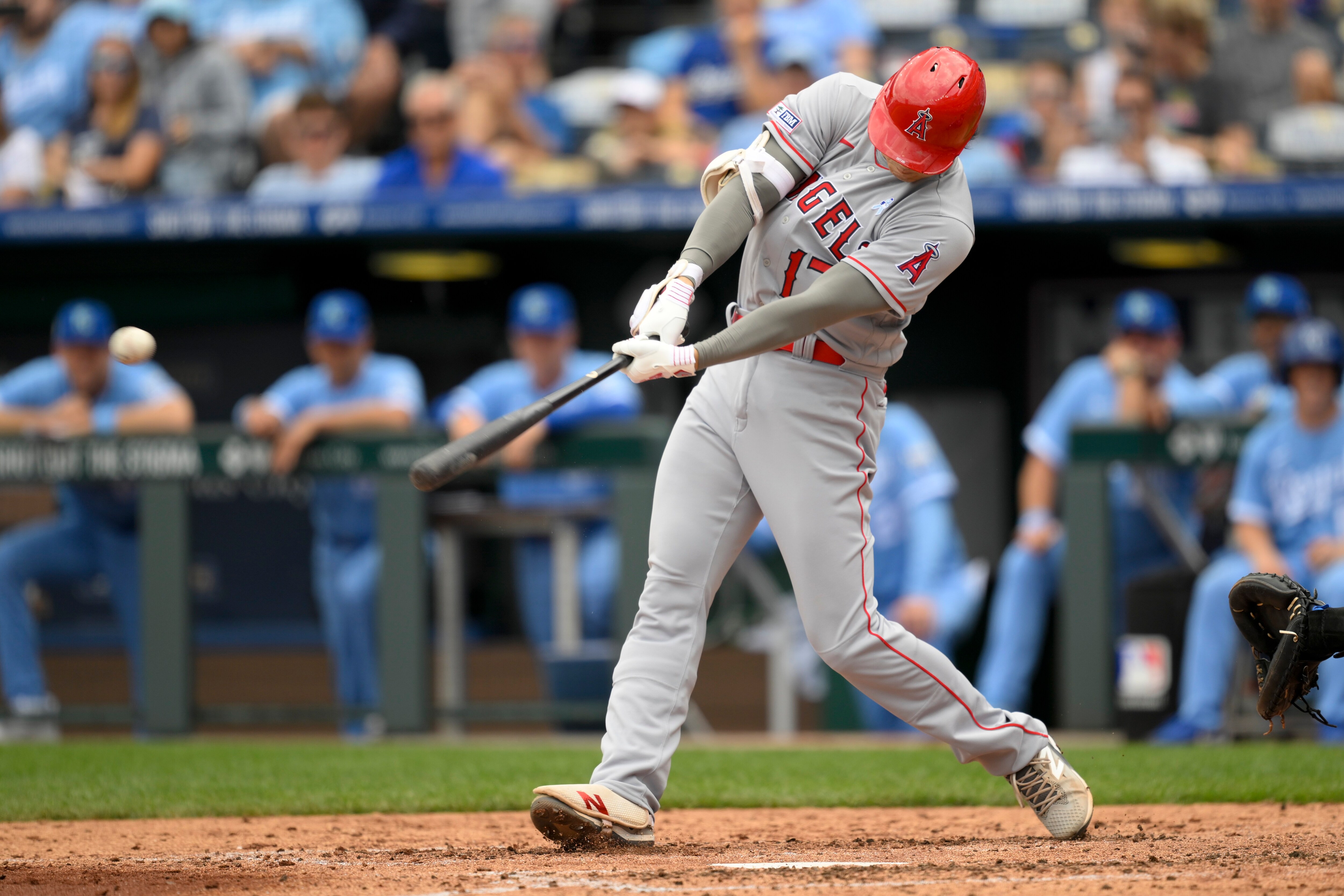 大谷翔平、2試合連続の逆転24号＆今季自己最長15試合連続安打で勝利に貢献！チームは貯金8でプレーオフ射程圏 | 野球 | ABEMA TIMES | アベマタイムズ