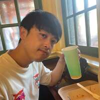 杉本あすか『夏休みユニバ』