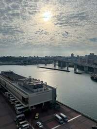 キャシー中島『国際通りをぶらぶら』