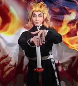 叶美香のコスプレ最新作は「鬼滅の刃」の“炎柱”煉獄杏寿郎！「煉獄さんの魂に触れていたくて…」