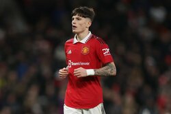 マンU、18歳の”新星”FWガルナチョと新たに5年契約を締結へ…給与も大幅アップの見込み