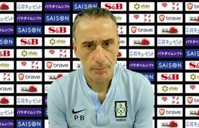 再び日本に敗れた韓国指揮官「優勝にふさわしい」と日本代表を称賛もアジアの問題点を指摘「同じ大陸で比較し続けるのは良くない」