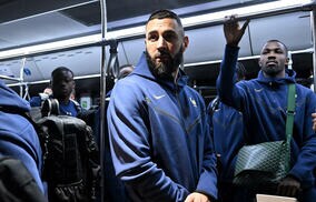 太ももに問題を抱えるベンゼマ、W杯初戦のオーストラリア戦は欠場か