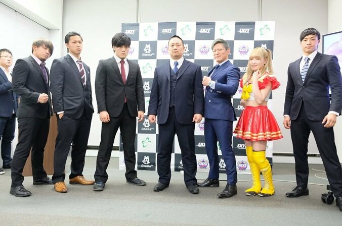 遺恨勃発！伊藤麻希がケンカを売りまくり大暴れ　DDT「マジ卍」トーナメント記者会見 2枚目