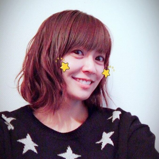 小林麻耶、イメチェンした髪型を公開「ますます可愛い」「麻央さんと瓜二つ」の声 1枚目