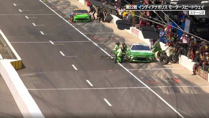 「そんなことあるんですね」タイヤを引き摺ったまま走行→衝撃トラブルが発覚「タイヤが残っている。珍しい」レース中の一幕に放送席騒然 5枚目