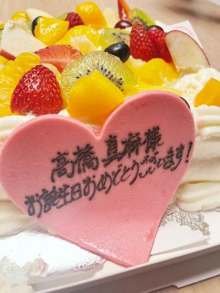  高橋真麻、知人や店からお祝いしてもらった誕生日「皆様に感謝です」 