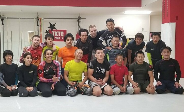 青木真也、格闘技界の風習を語る「新しいもの、上手くいっているものは、全力で足を引っ張る」