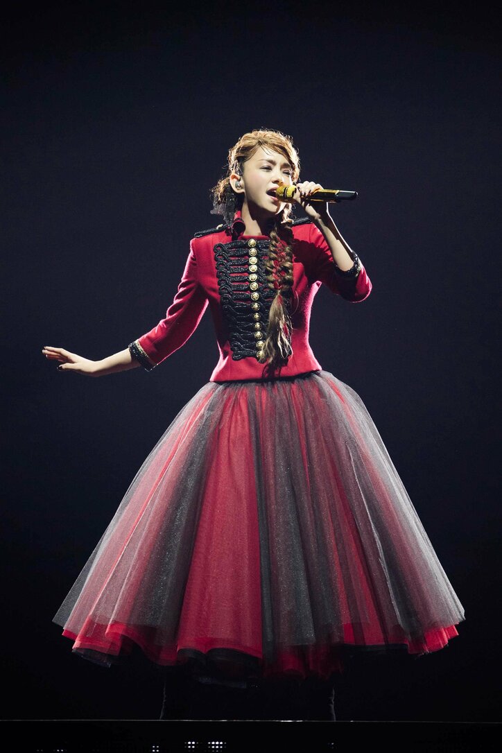 安室奈美恵ファッション総選挙ランキング発表 キャリア25年で最も愛された作品1位は 音楽 Abema Times