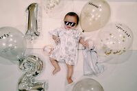 「おめでとうございます！」「母の力は偉大」安田美沙子、息子のハーフバースデーの報告に祝福の声