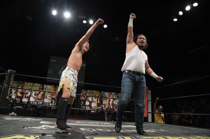 那須川天心、本気のケツキック炸裂！「DDTのベルト欲しい」発言も　須田亜香里vs那須川天心でドームを狙う？ 3枚目