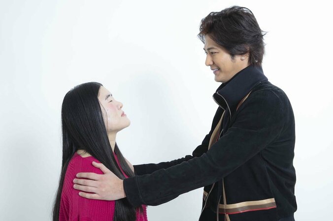 ガンバレルーヤよしこ、相手役の速水もこみちにガチ恋！？“絶世のブス”とイケメン上司のラブストーリー『Bの戦場』インタビュー 8枚目