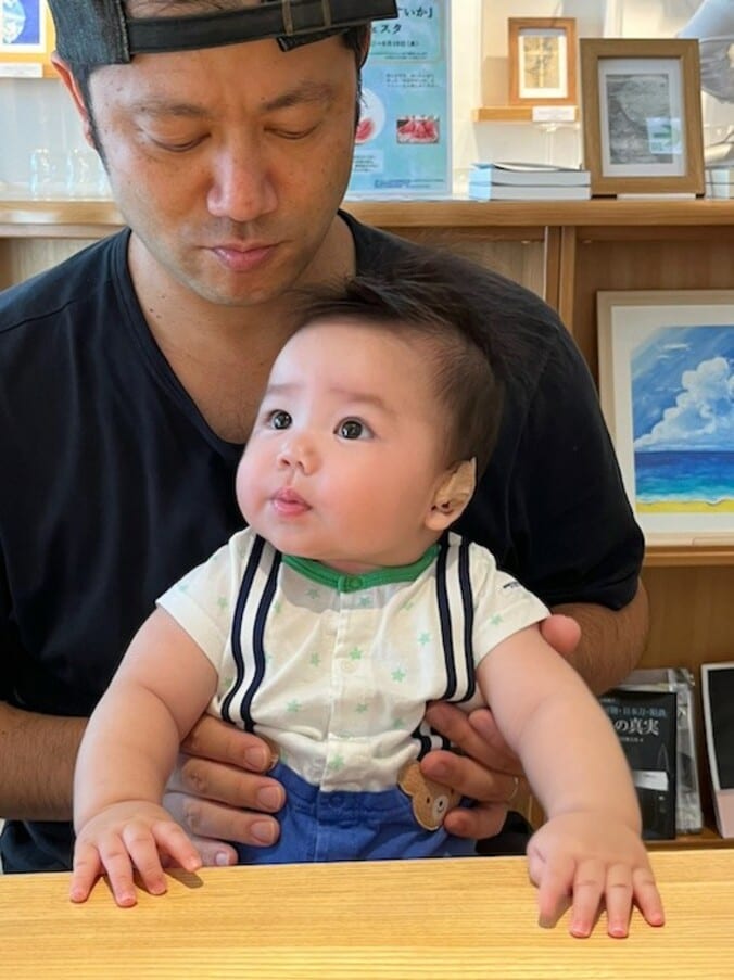  だいたひかる、器具を付けて治療中の息子「大げさに見えてしまいます」  1枚目