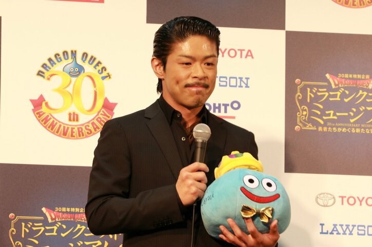 EXILE松本利夫、同じ誕生日の『ドラクエ』をお祝い 千秋も「人生の教科書」と熱弁