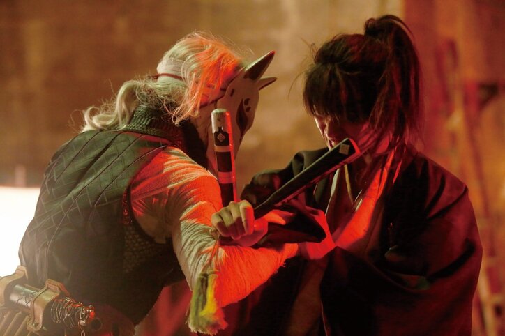 『曇天に笑う』本広克行監督、男ばかりの群像劇に女子萌え意識