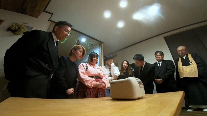 【写真・画像】32年間使った炊飯器が壊れた…専門家も「人間でいえば150歳」と驚く状態 家族が愛した“白米”は再び炊けるのか？　1枚目