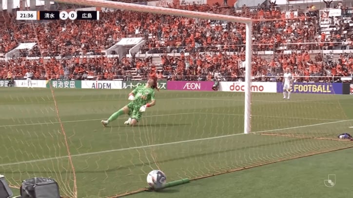 崩れ落ちる大迫敬介