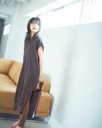 「美しい......」「透明感ありすぎ」川口春奈の大人らしさ溢れるオフショットにファン歓喜