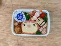 江原千鶴『遠足のお弁当☆』