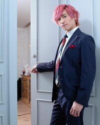 EXIT兼近大樹、イケメンすぎるスーツ姿を披露しファン絶賛「永久指名します！」「王子様感！」