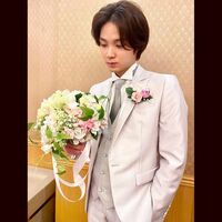 「鼻血案件です！」「結婚したい」「大優勝」磯村勇斗、イケメンすぎる白のタキシード姿に絶賛の声