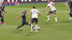 獣かよ！ 前田大然、2秒でボールを奪う爆速鬼プレスの瞬間！10m先から超加速で突っ込む弾丸スプリントに「どっから出てきたのよ」「バケモノ」