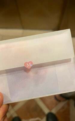 市川團十郎、出待ちしていた女の子から渡されたもの「モテモテ」「照れちゃいますね」の声 