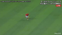 中継ぎ大炎上に名手がゴロを痛恨“スルー”完敗にエンゼルス・マドン監督も険しい顔「どうしてこうなったー」と嘆くファン