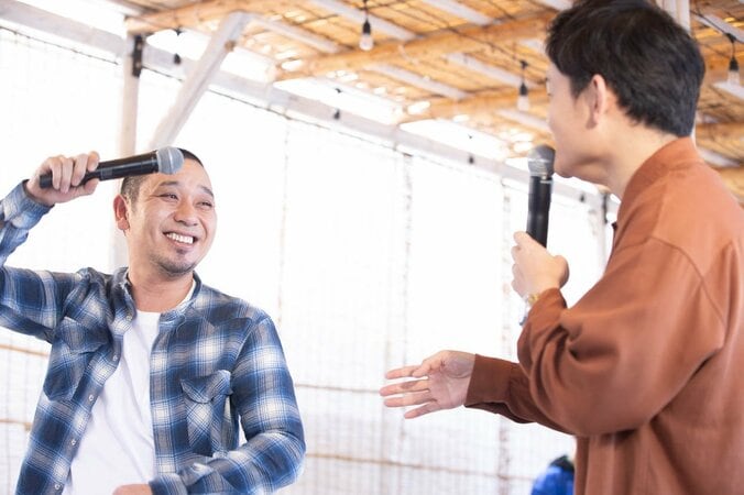 千鳥がギネス記録　“20メートル”巨大イカゲソ串を完成 11枚目
