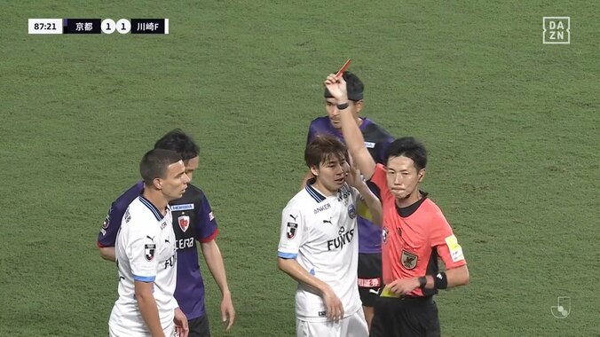 【映像】不要なアフタータックルの瞬間