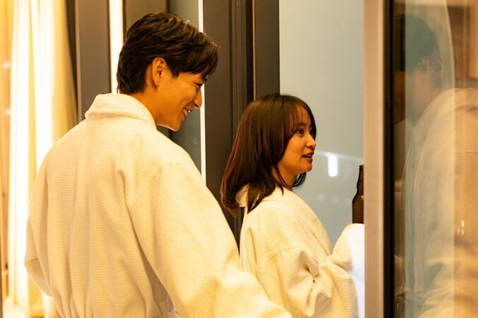 元AKB、犬系年下俳優とベッドイン！何度もキスを重ね…「大丈夫!?これ」「全部位にキスしてる」スタジオ騒然 5枚目