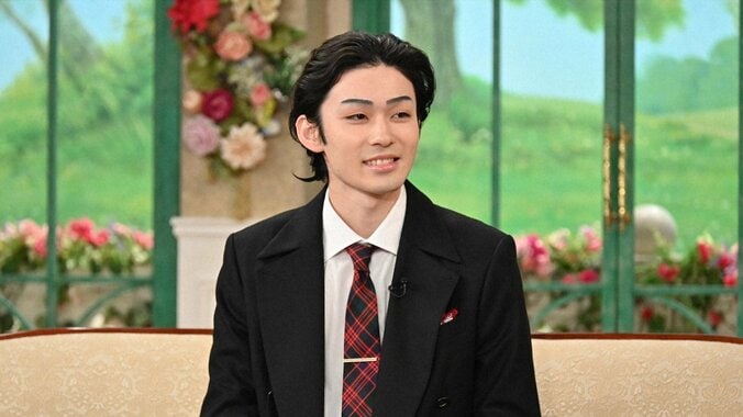 20歳の歌舞伎界のプリンス、黒柳徹子の頭から出てきた飴を「しばらく家に飾っておりました」 3枚目