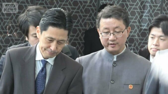 日中対立長期化か　局長協議も平行線　官民矢継ぎ早に威圧　高市総理「台湾有事」発言 1枚目