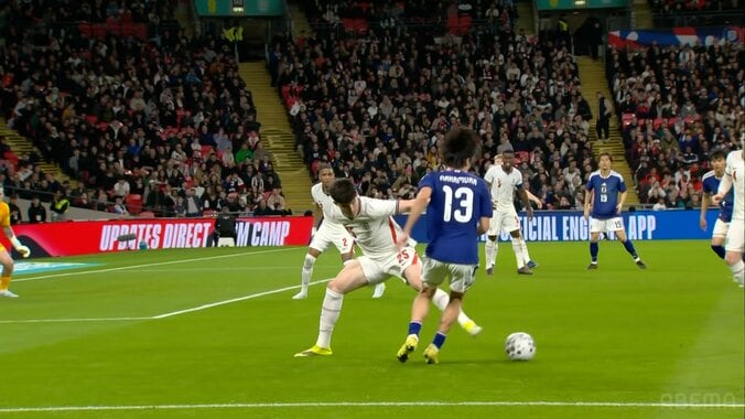 「プレミアリーグいけるぞ」中村敬斗の“ダンシング・フェイント”が話題！「独特の緩急」イングランドDFを華麗に翻弄 5枚目