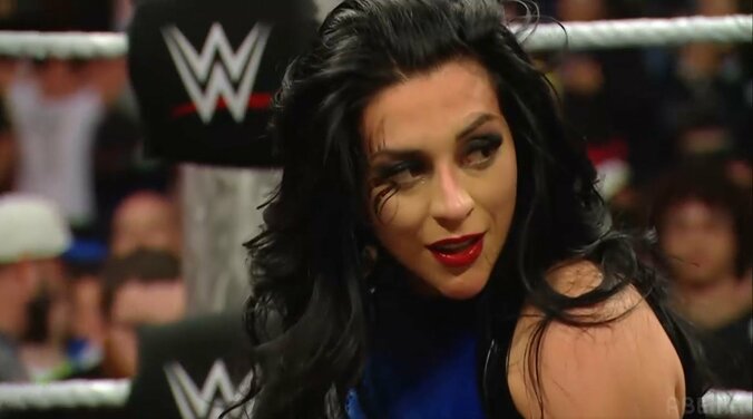 「ドヤ顔」のステファニー