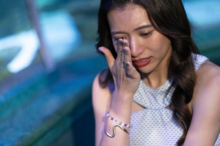 ラブラブな空気から一転、号泣…女に告げられた男の残酷な本音 他の女も「もっと知っていきたい」『シャッフルアイランド Season2』