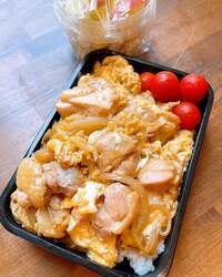 みきママ『親子丼弁当です！！』