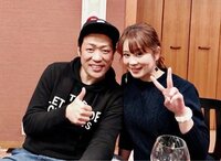 はなわ、妻の誕生日を祝福し2ショット「14歳の時に出会ったママが、早いもので42歳に」