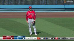 大谷翔平、ライト守備“ず～っと”ワイプに歓喜の声 現地実況「イチロー以来のこと。日本では空前のブーム」